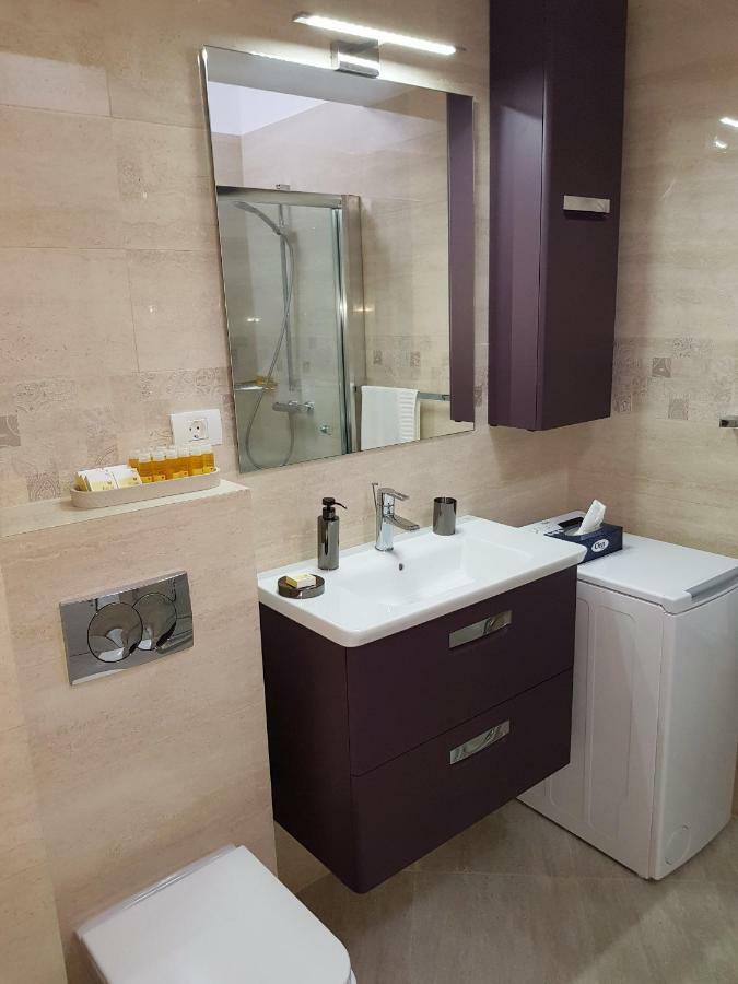 Mg Apartments Mamaia Nord Năvodari Exteriör bild