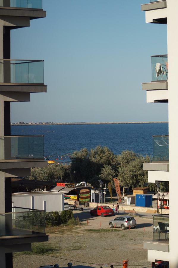 Mg Apartments Mamaia Nord Năvodari Exteriör bild